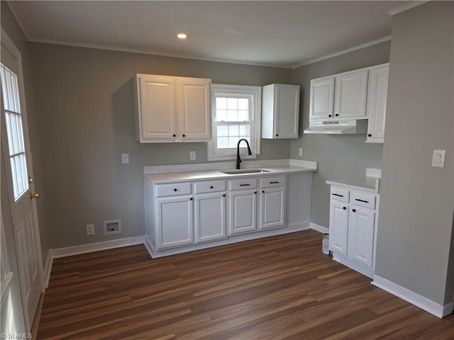 3311 Heitman Drive, Winston-salem, NC 27107