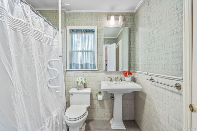 213-06 Richland Avenue, Oakland Gardens, NY 11364