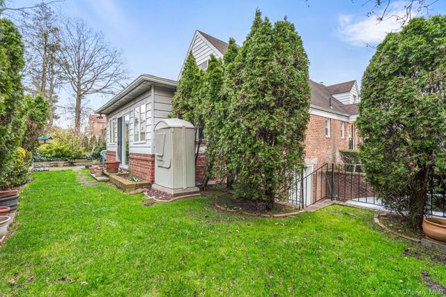 213-06 Richland Avenue, Oakland Gardens, NY 11364