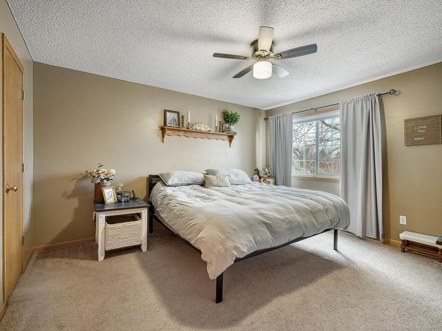 15724 Flackwood Trail, Apple Valley, MN 55124