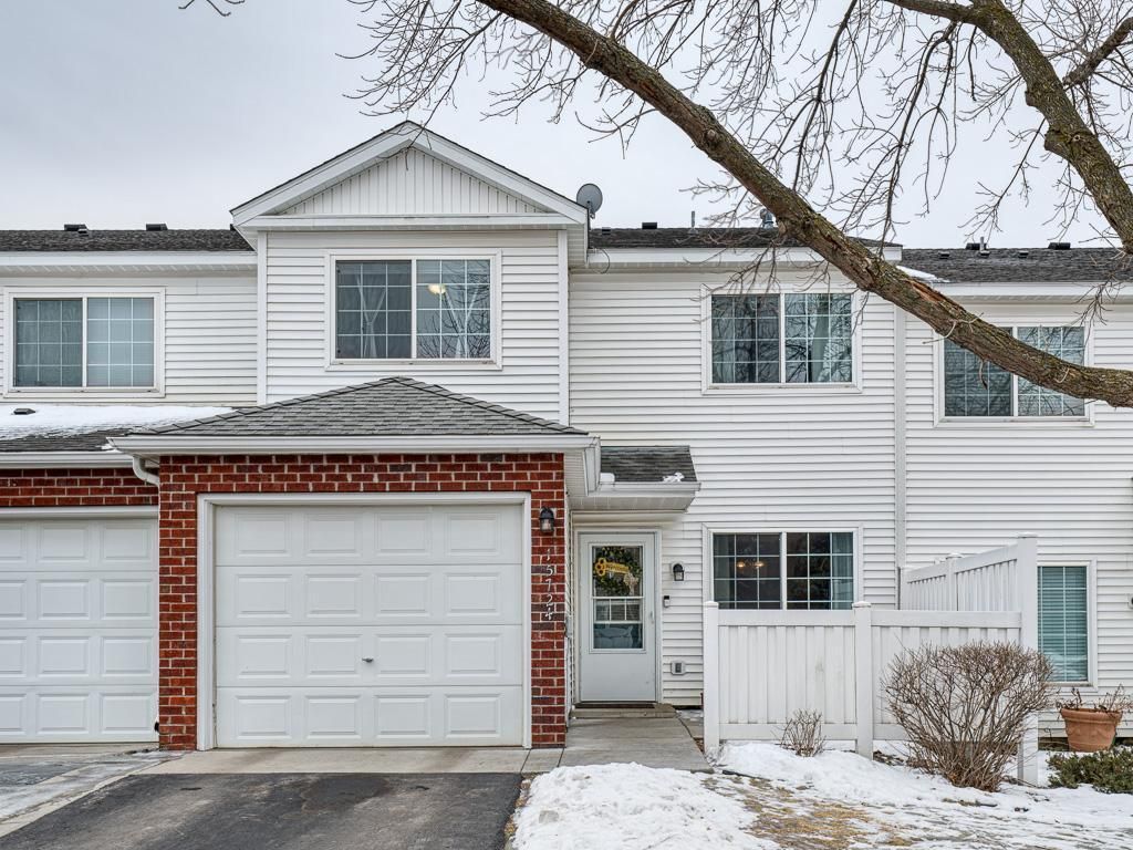 15724 Flackwood Trail, Apple Valley, MN 55124