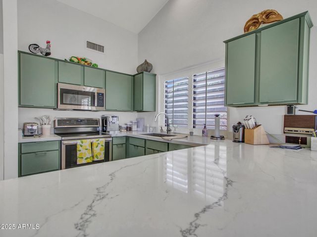 9343 W ESCUDA Drive, Peoria, AZ 85382