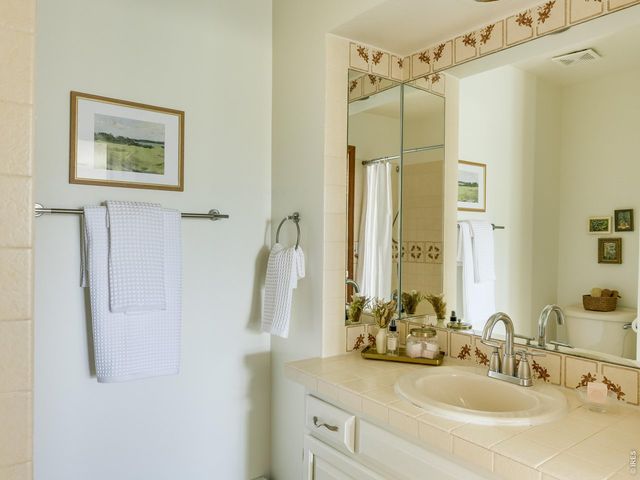 544 Leader Cir, Louisville, CO 80027