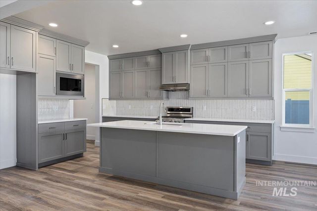 322 Maxine Lane West, Kimberly, ID 83341