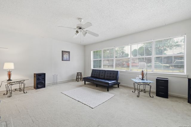 8326 Glen Breeze, San Antonio, TX 78239