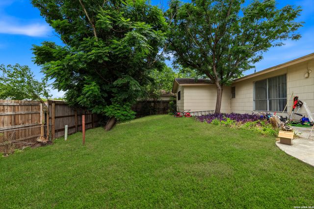8326 Glen Breeze, San Antonio, TX 78239