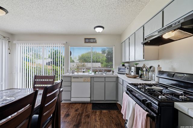 8326 Glen Breeze, San Antonio, TX 78239