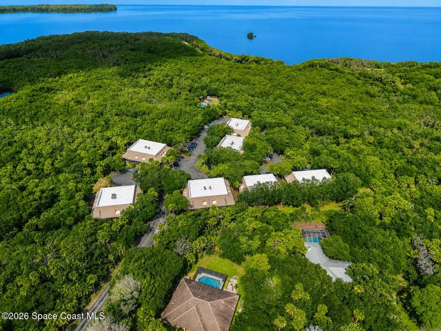6236 Treetop Drive, Melbourne Beach, FL 32951