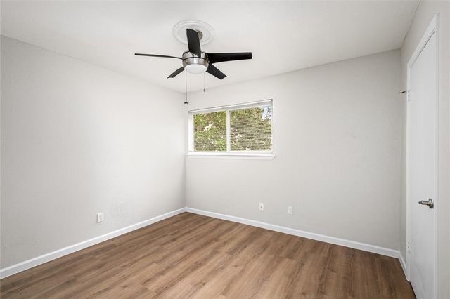 5000 Glenmont Drive, Houston, TX 77081