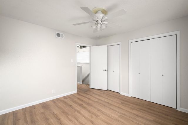 5000 Glenmont Drive, Houston, TX 77081