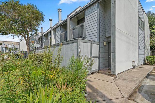 5000 Glenmont Drive, Houston, TX 77081