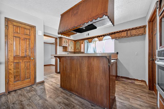 5414 Spanish Oak Drive, Houston, TX 77066