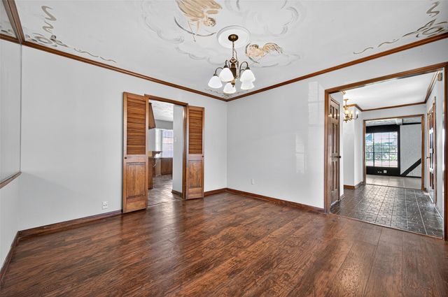 5414 Spanish Oak Drive, Houston, TX 77066