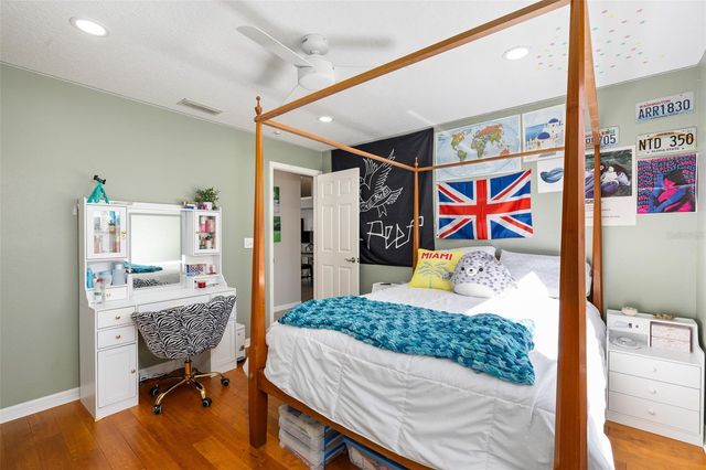 15315 CARROLLTON LANE, Tampa, FL 33624