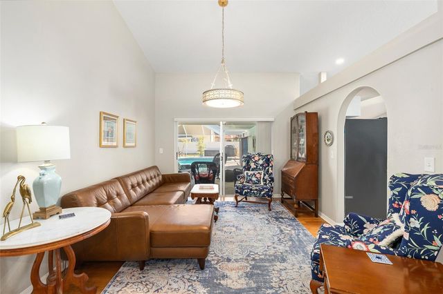 15315 CARROLLTON LANE, Tampa, FL 33624