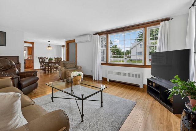 12 Burnett Street, Nashua, NH 03060