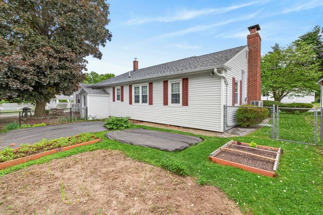 12 Burnett Street, Nashua, NH 03060