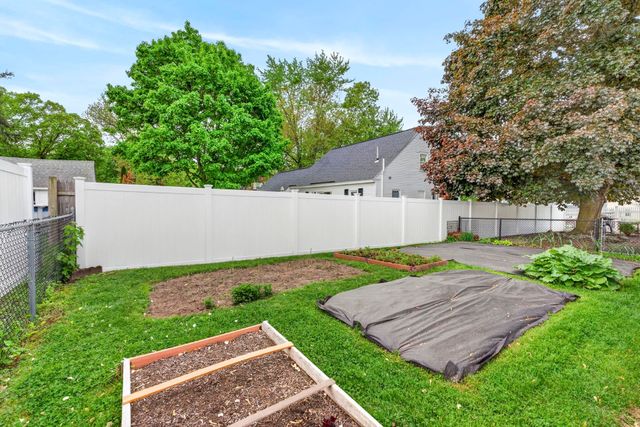 12 Burnett Street, Nashua, NH 03060