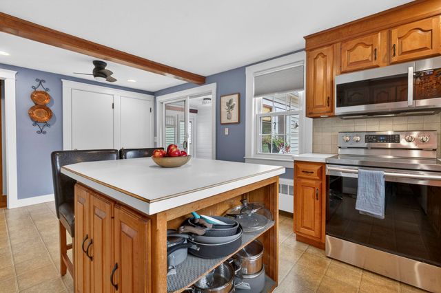 12 Burnett Street, Nashua, NH 03060