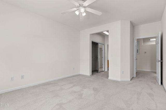 427 Eyam Hall Lane, Apex, NC 27502