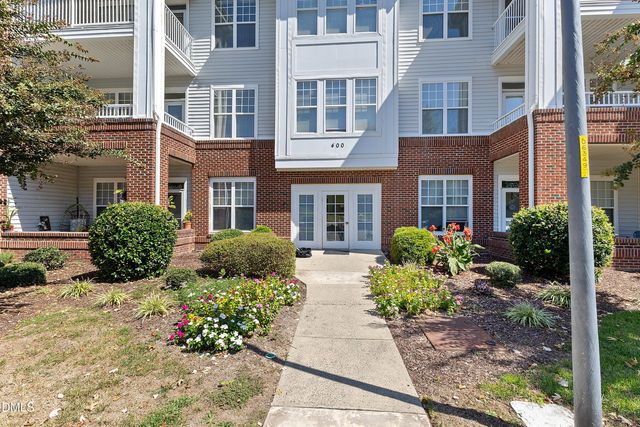 427 Eyam Hall Lane, Apex, NC 27502