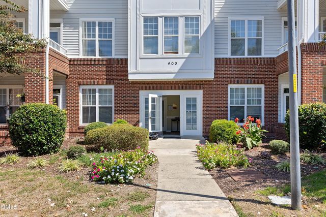 427 Eyam Hall Lane, Apex, NC 27502