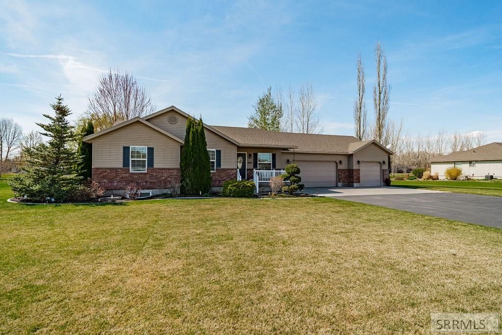 Image 3 of property listing at 4547 Timberline Road, Rexburg, ID 83440