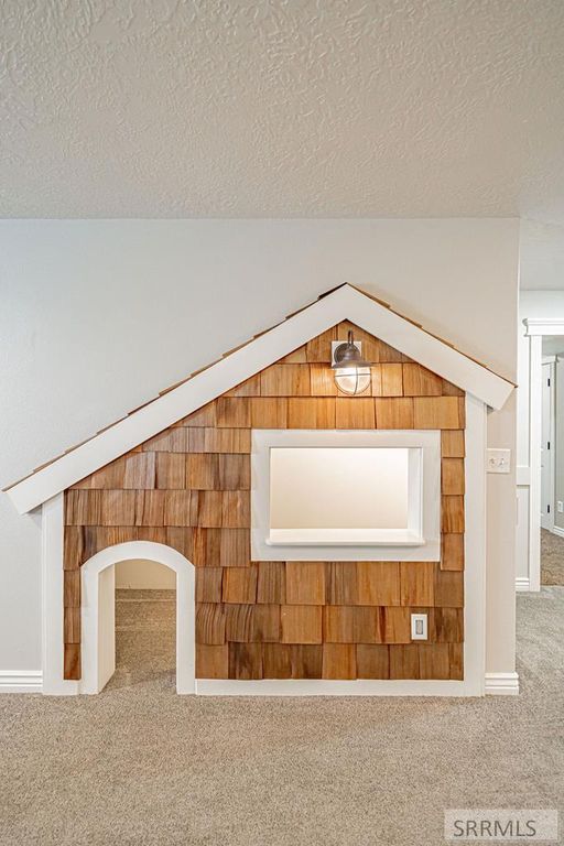 Image 48 of property listing at 4547 Timberline Road, Rexburg, ID 83440