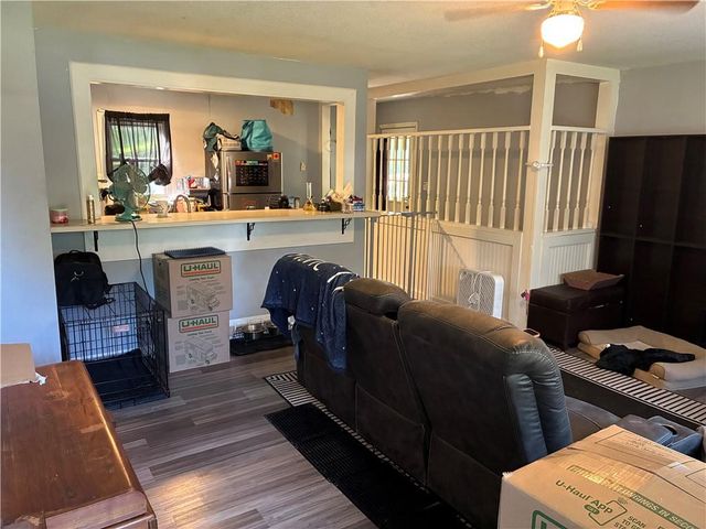 616 N Westwood Court, Independence, MO 64050