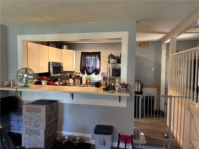616 N Westwood Court, Independence, MO 64050