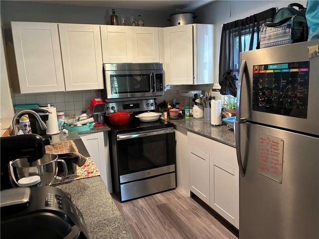616 N Westwood Court, Independence, MO 64050