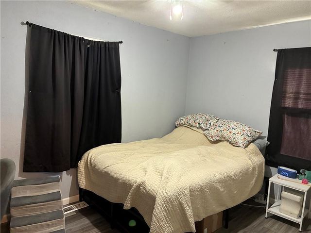 616 N Westwood Court, Independence, MO 64050