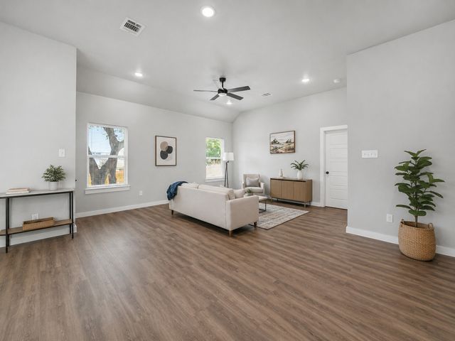 5331 Fernander Drive, Fort Worth, TX 76107