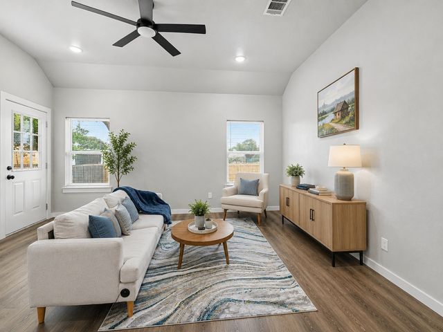 5331 Fernander Drive, Fort Worth, TX 76107