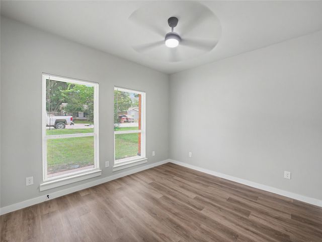 5331 Fernander Drive, Fort Worth, TX 76107