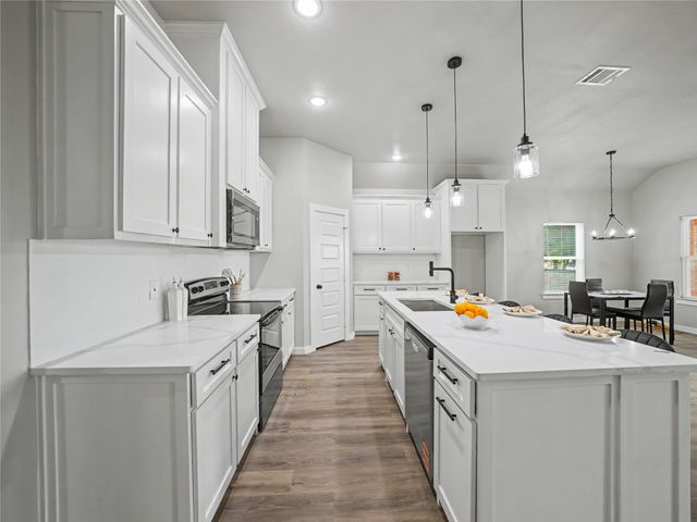 5331 Fernander Drive, Fort Worth, TX 76107