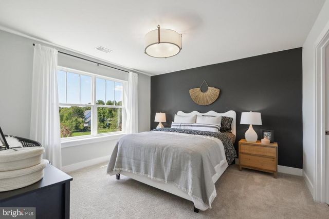 11405 CHALMERS LN, Fredericksburg, VA 22407