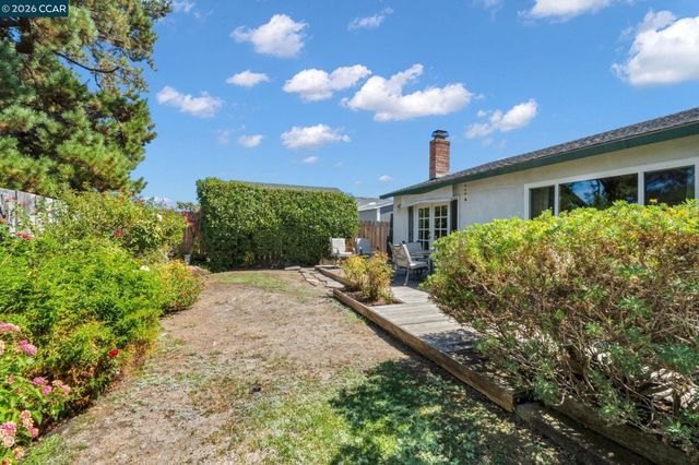 3621 Brookdale Cir, Antioch, CA 94509