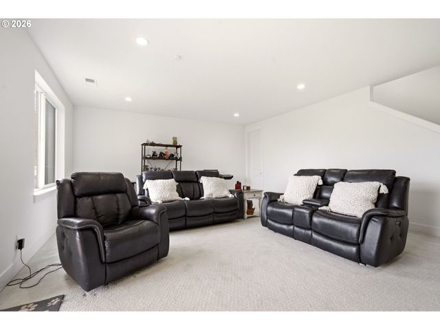 13009 Nw 31ST Ave, Vancouver, WA 98685