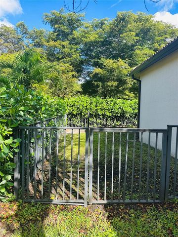 8205 Boulder Mountain Ter, Boynton Beach, FL 33473