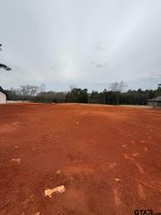 10433 County Road 1111, Tyler, TX 75704