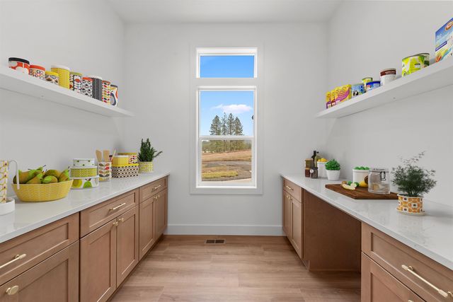 32609 N Elk Chattaroy Rd, Chattaroy, WA 99003