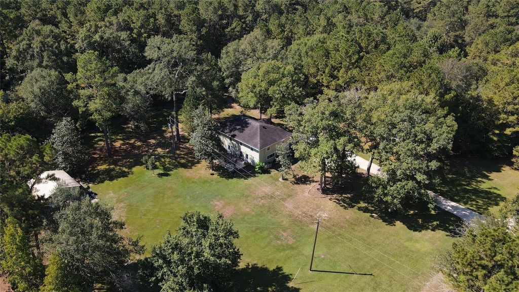 8620 Youngblood Road, Silsbee, TX 77656