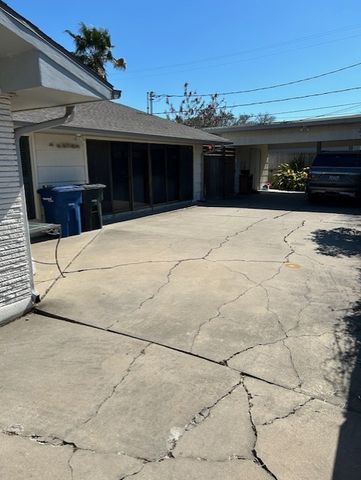 337 Williamson Pl, Corpus Christi, TX 78411