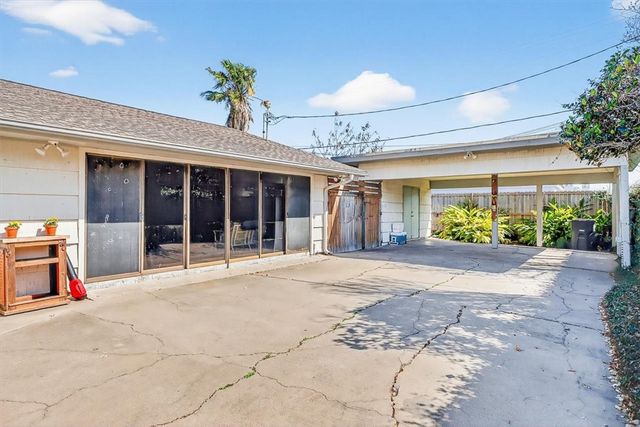 337 Williamson Pl, Corpus Christi, TX 78411