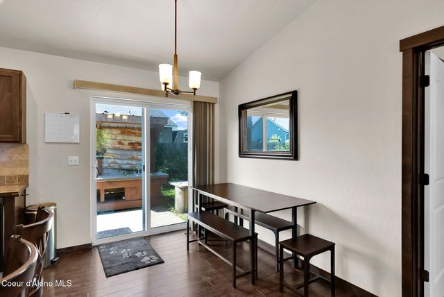 5802 W Joss LN, Spirit Lake, ID 83869