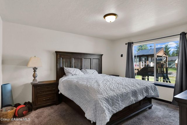 5802 W Joss LN, Spirit Lake, ID 83869