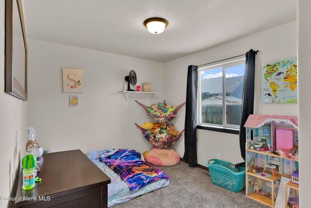 5802 W Joss LN, Spirit Lake, ID 83869