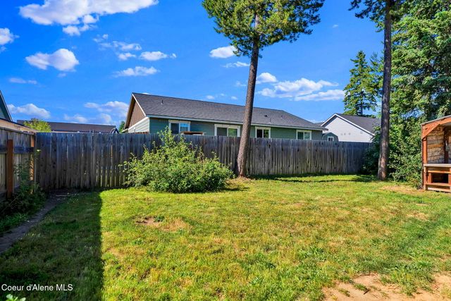 5802 W Joss LN, Spirit Lake, ID 83869