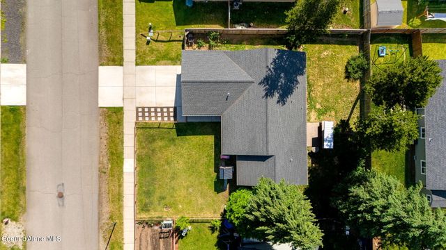 5802 W Joss LN, Spirit Lake, ID 83869
